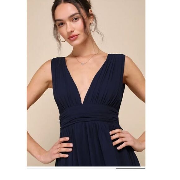 Love by Design NWT Athen deep plunge v neck Nordstrom Navy flowy evening gown XL - Picture 3 of 16
